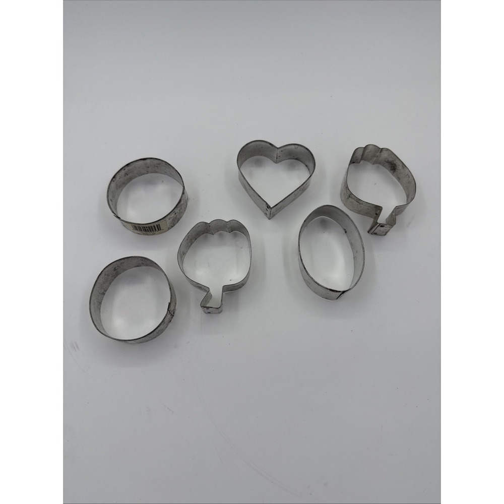 Lot‎ Of Six Vintage Spring Cookie Cutters Eggs, Tulips Heart